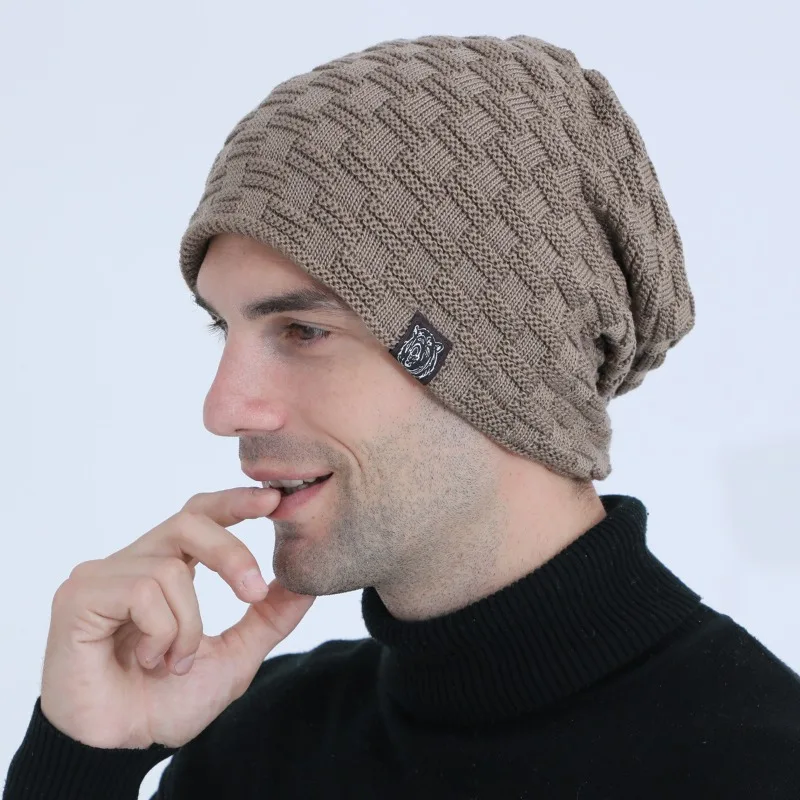 Berretto Invernale da Uomo con - Cycling Gear To Keep You Warm recensione e prezzo